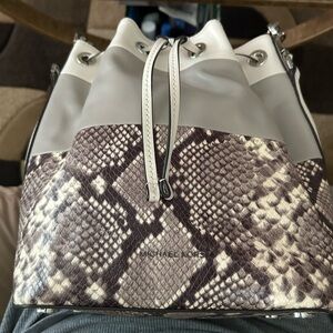 Michael Kors Dottie Natural Leather Bucket Bag